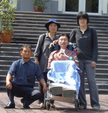 �L�O�B�ealign="middle"